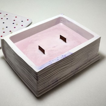 Libro vela bergamota y sándalo
