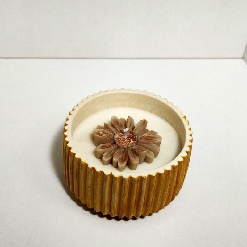 Vela retro pastel de zanahoria Vela retro pastel de zanahoria