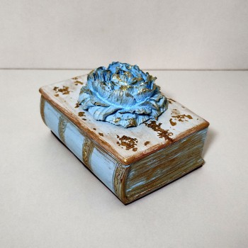 Joyero libro dorado