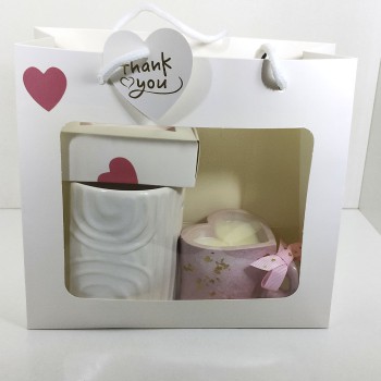 Pack San Valentín, vela corazón, wax melt y quemador